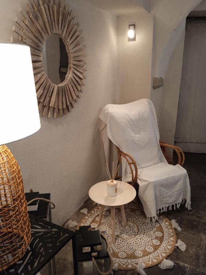 Le Couvent Hotell Veyre-Monton Exteriör bild